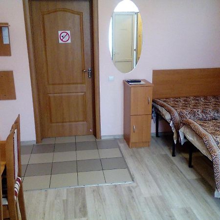 Hostel On Flotska Ivano-Frankivsk Exterior foto