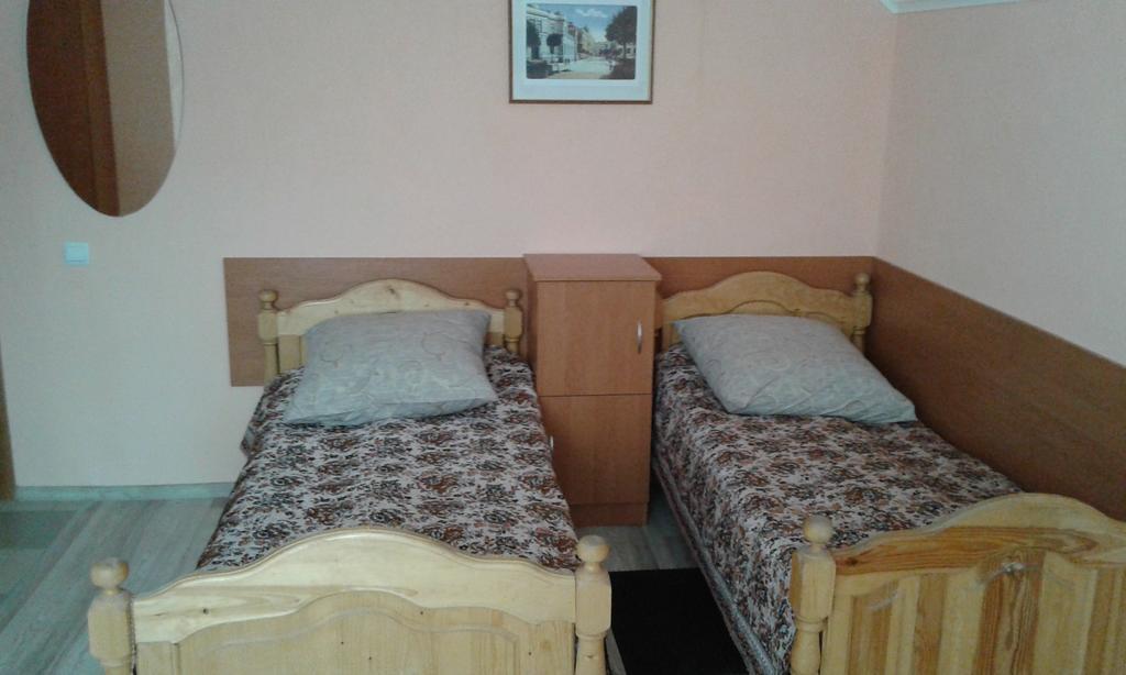 Hostel On Flotska Ivano-Frankivsk Quarto foto